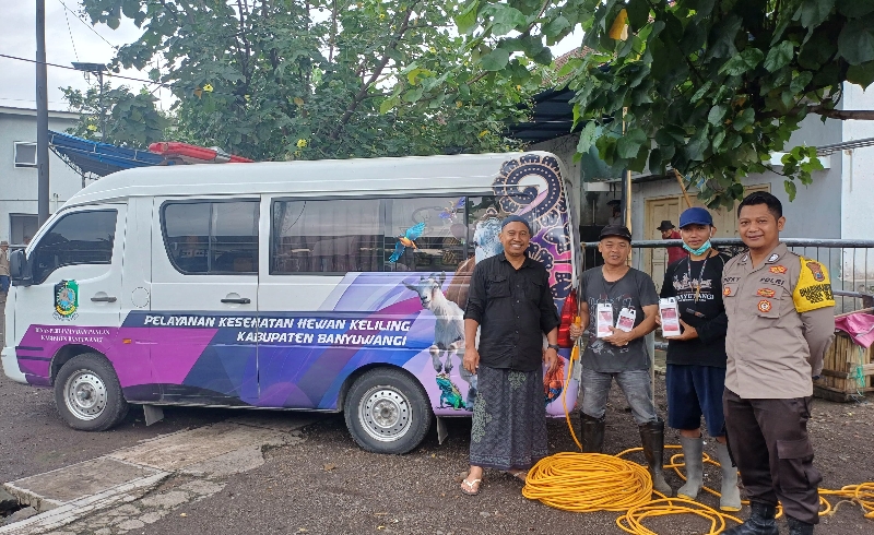 Cegah Penyakit PMK, Pasar Hewan Desa Glagah Telah Disinfeksi