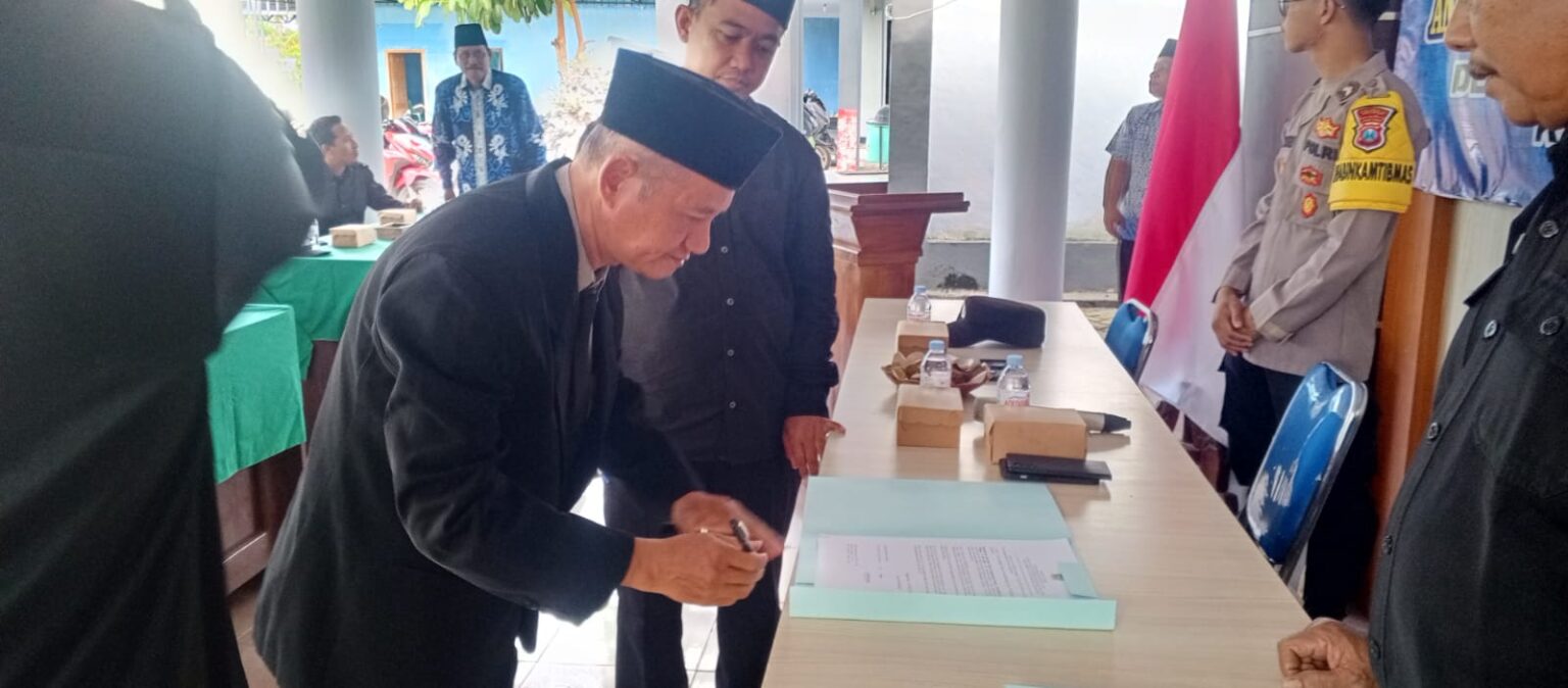 Pelantikan PAW Anggota BPD Desa Wringinpitu