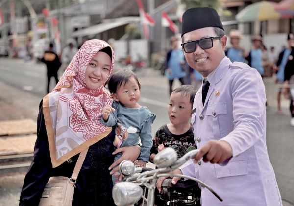 Warga Desa Kenjo Gelar Tasyakuran Ingin Kadesnya Menjabat Seumur Hidup