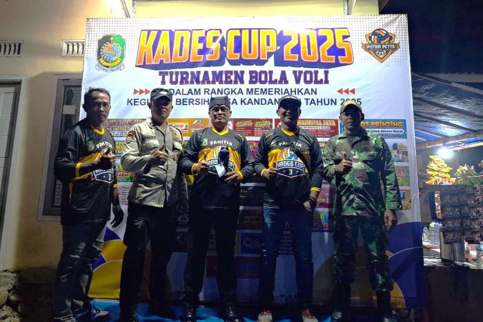 Kades Kandangan Buka Turnament Bola Volly KADES CUP 2025