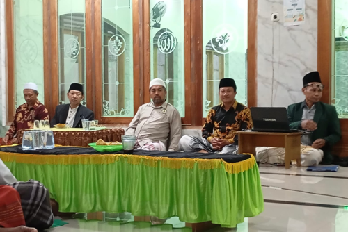 Kades Pendarungan Hadiri Undangan Pengurus Takmir Masjid Baitul Hadi