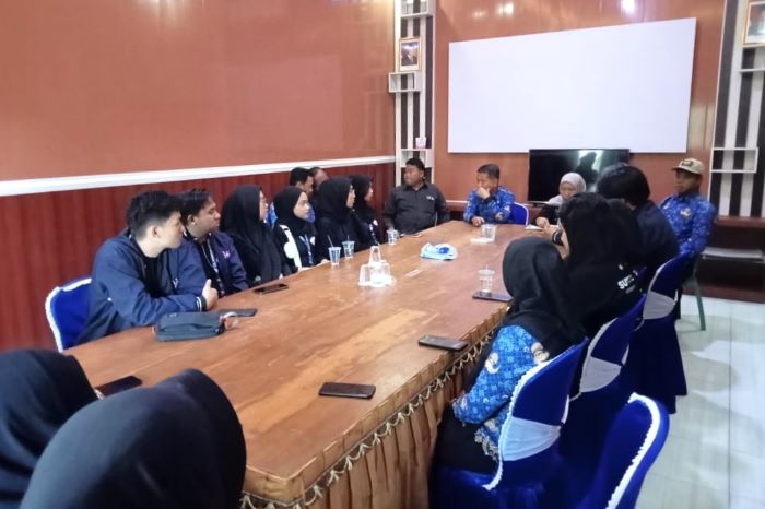 Pemdes Sukonatar Sambut Mahasiswa KKN UNEJ