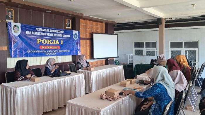 Pembinaan Adminitrasi dan Refreshing Terhadap Kader Bengkel Sakinah Pokja 1 PKK Desa Pakel