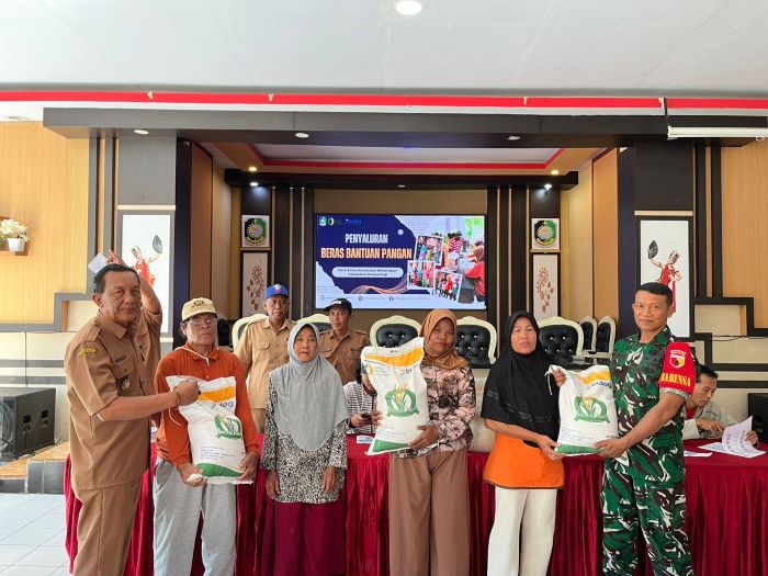 Penyaluran Bapang Kepada 319 KPM Desa Bomo