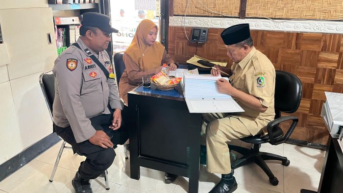 Tim Kecamatan Kabat Laksanakan Monev Tribulan 2 di Desa Tambong