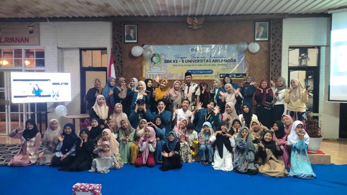 Proker Pamungkas, Mahasiswa KKN BBK 6 UNAIR Gelar Malam Apresiasi SAJAK