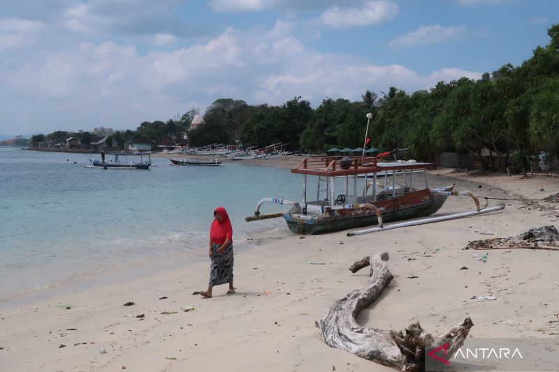 BMKG NTB Minta Warga Pesisir Mewaspadai Banjir Rob
