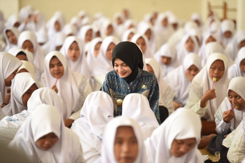 Pemkot Kediri Dorong Gaya Hidup Sehat Santri