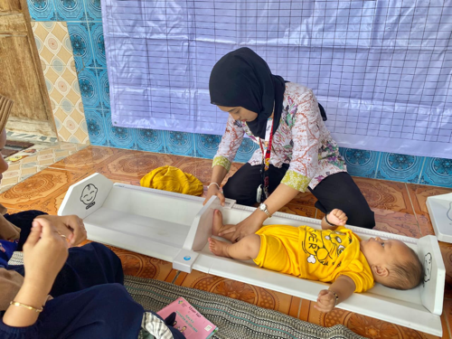 Posyandu Desa Kreteranggon Bersinergi dengan KKN UMLA 2025 untuk Tingkatkan Kesehatan Balita