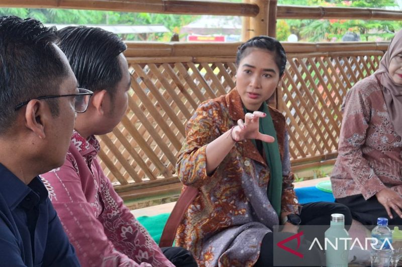Wamenpar Dorong Desa Wisata Arjasa Tumbuh untuk Dongkrak Ekonomi