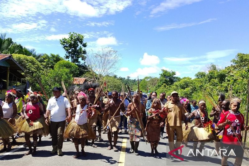 Menembus Keterisolasian dengan Semangat Kemerdekaan di Tanah Papua