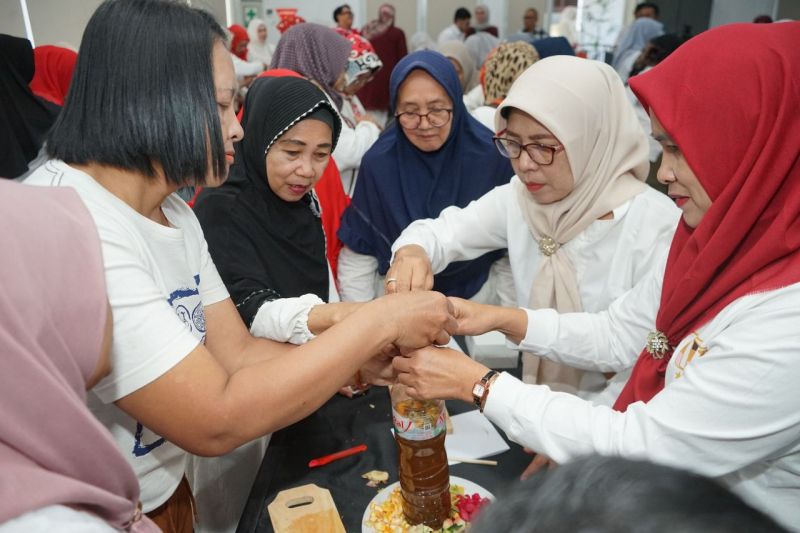 PERTIWI SHG PGN Ajak Warga Kelola Sampah, Solusi Ekonomi-lingkungan