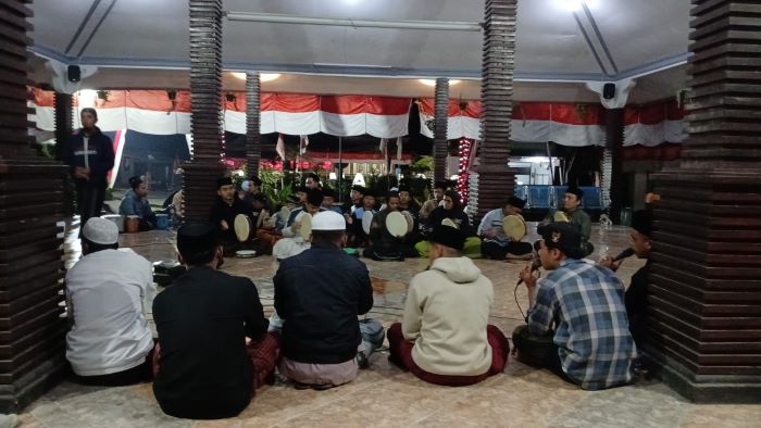 Jelang Tamansari Bersholawat, Jam'iyah Hadrah se-Desa Tamansari Menggelar Latihan Bersama