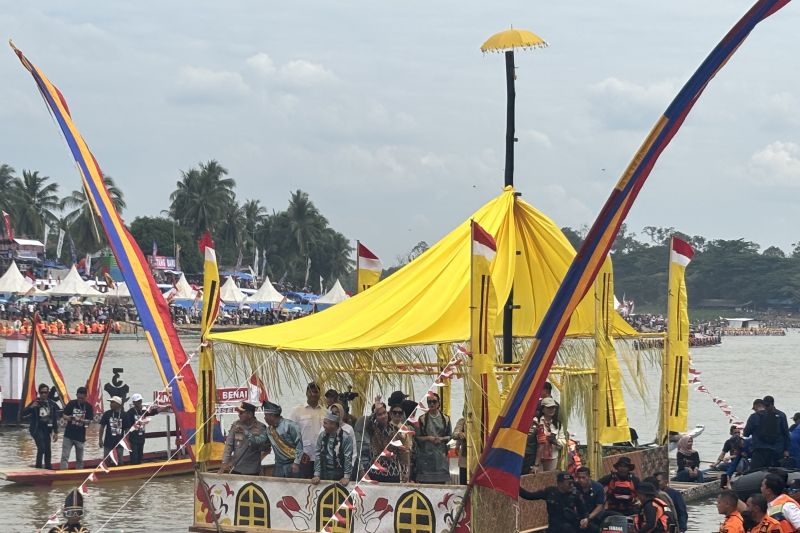 Wapres Buka Festival Pacu Jalur 2025 di Kuansing Riau