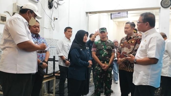 Program MBG, Dandim 0812 bersama Forkopimda Kabupaten Lamongan Dampingi Kerja Kepala Staf Kepresidenan