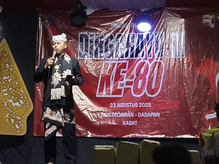 Malam Puncak Dirgahayu RI ke-80 di Dusun Secawan Desa Dadapan