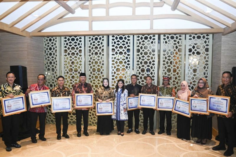Jawa Barat dan DIY Borong Penghargaan dalam Ajang Smart City Award