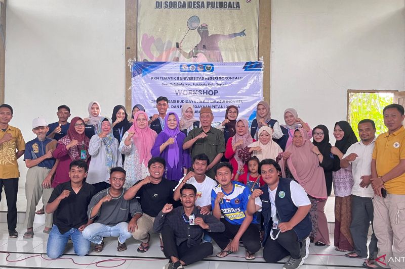 Mahasiswa UNG Perkenalkan Budidaya Nilam di Desa Pulubala