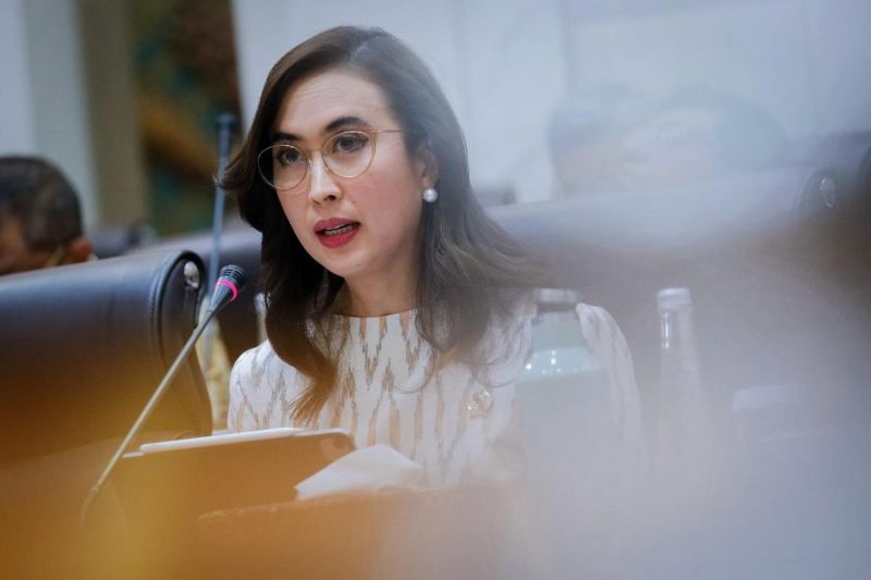 Menpar Ingin Pariwisata Menjadi Penggerak Ekonomi Rakyat