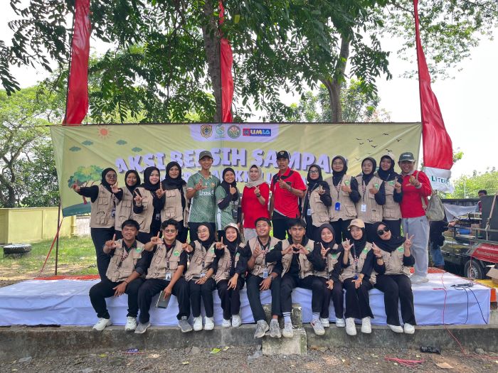 Aksi Bersih Sampah dan Jalan Sehat Meriahkan Perpisahan KKN Umla di Desa Sumbersari