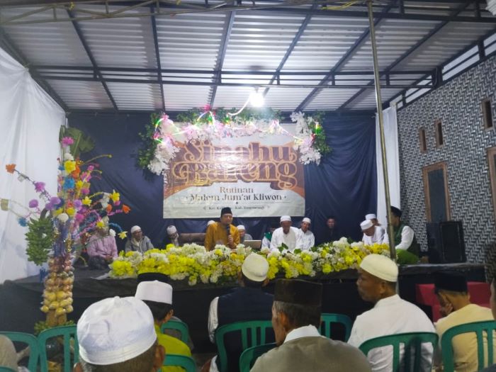 Kegiatan Rutinan "Sinau Bareng" Setiap Malam Jum'at Kliwon di Desa Kalibarumanis