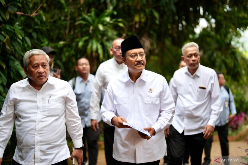 Mensos Sampaikan Perkembangan Sekolah Rakyat Kepada Presiden Prabowo