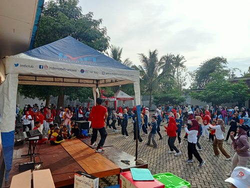 Desa Sukonatar Rayakan Hari Kemerdekaan dengan Jalan Sehat dan Senam Bersama