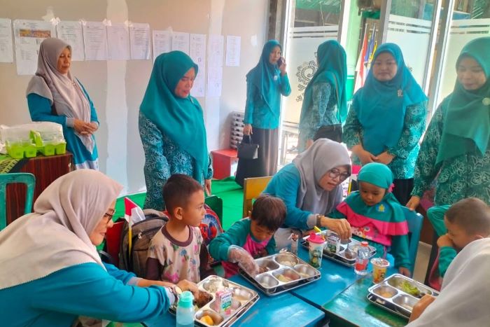 Monev Gelari Pelangi: Meningkatkan Kualitas Pendidikan PAUD dan PKBM Desa Kalirejo