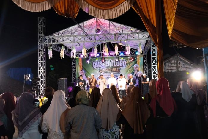 Sholawatan dan Inovasi Layanan Surat Online di Desa Pataan