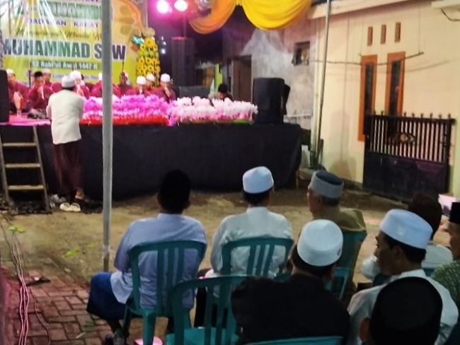 Warga Dusun Krajan RT 1/1 dan 1/2 Desa Dadapan, Gelar Maulid Nabi di Musholla Al Mujahidin