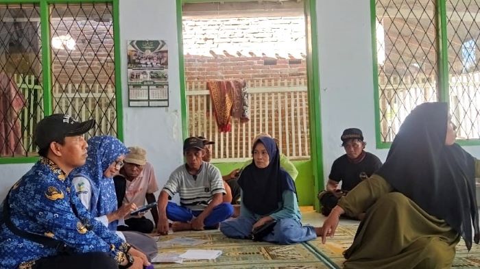 Kegiatan Jemput Bola Pendaftaran Platform Digital Perlinsos 2025 di Dusun Jurangjero, Kalirejo