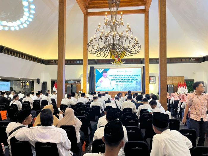 Kasi Kesra Pemerinta Desa Dadapan Hadiri Rakor dan Dialog Bersama Mensos RI