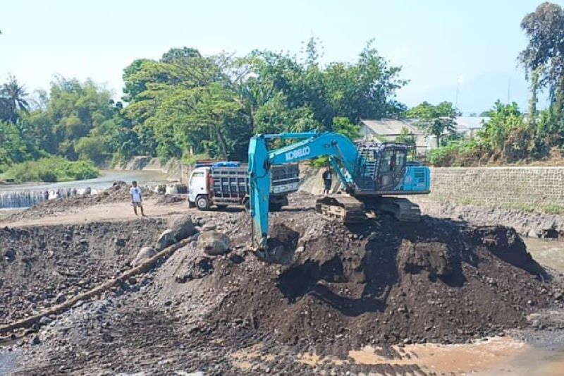 Banyuwangi Normalisasi Dam Antisipasi Banjir Musim Hujan