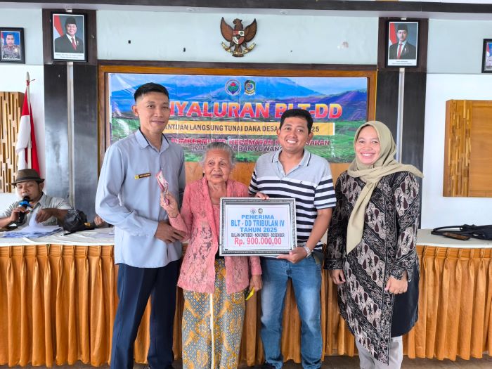 Penyaluran BLT DD Triwulan ke-4 Desa Sumbermulyo