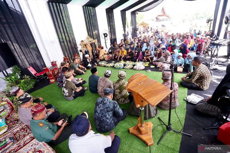 Petani Banyuwangi Gelar Tradisi "Bubak Bumi" Memasuki Musim Tanam