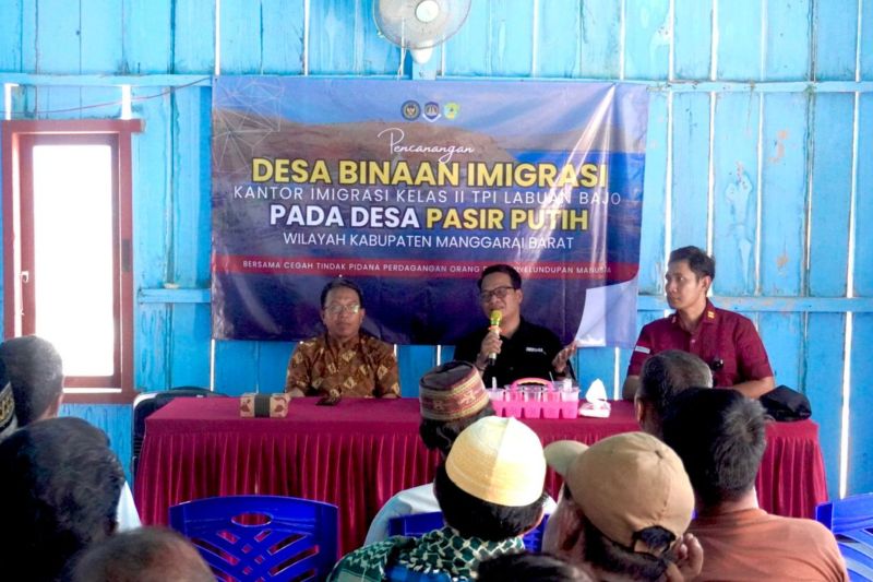 Imigrasi Canangkan Dua Desa di Kepulauan Mabar Jadi Desa Binaan