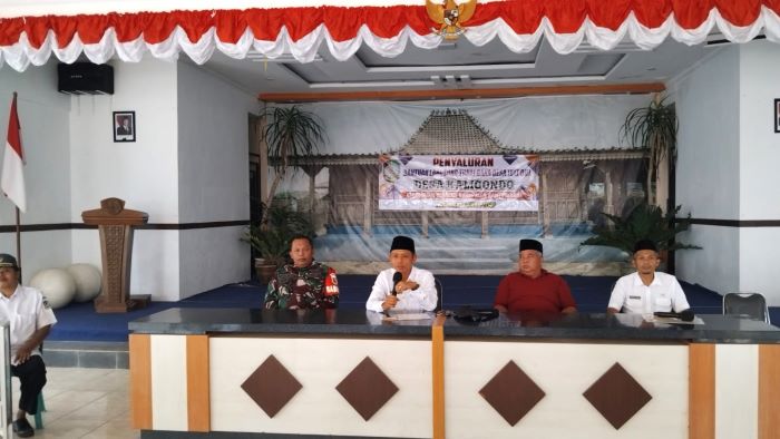 43 KPM di Desa Kaligondo Terima Pembagian BLT DD Triwulan ke-4