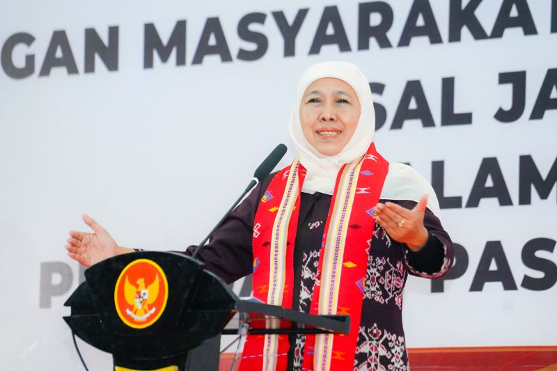 Khofifah Ajak Masyarakat NTT Asal Jatim Guyub Rukun & Sinergi Ekonomi