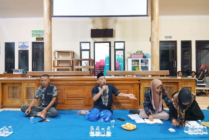 Pemdes Benelanlor Ikuti Acara Reformasi Pengurus Karang Taruna Tunas Harapan