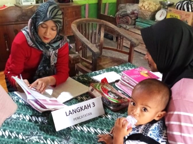 Posyandu Anggrek Dusun Ngegreng Desa Pamotan Sukses Gelar Pelayanan Kesehatan