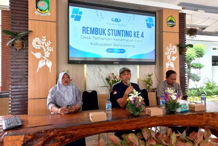 Rembuk Stunting ke 4 Desa Tamansari, Kepala Desa Hadir Bersama Bidan Desa dan Pendamping Desa
