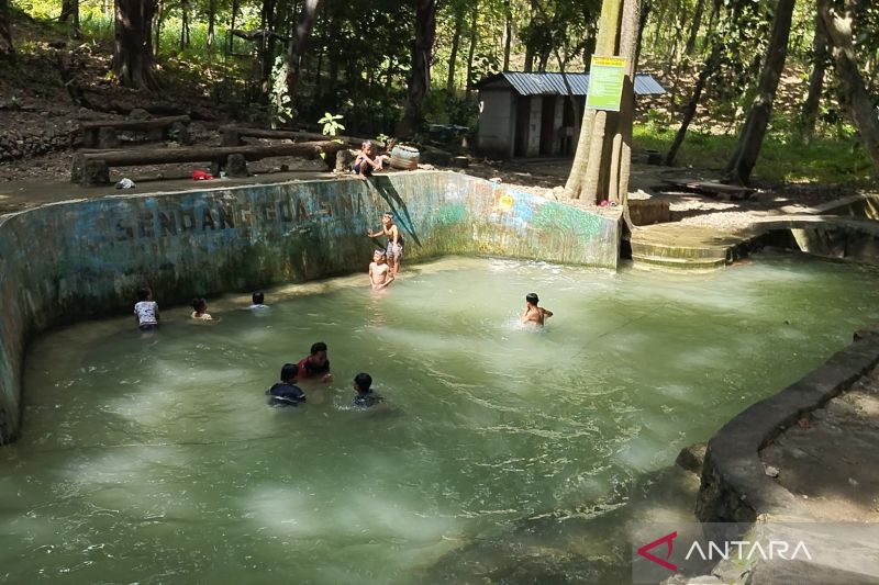 Kemenpar Bangun Toilet Bersih di Indonesia untuk Dongkrak Wisata